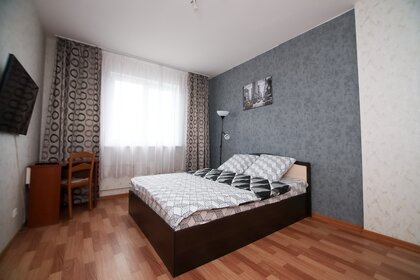 47 м², 1-комнатная квартира 2 300 ₽ в сутки - изображение 7