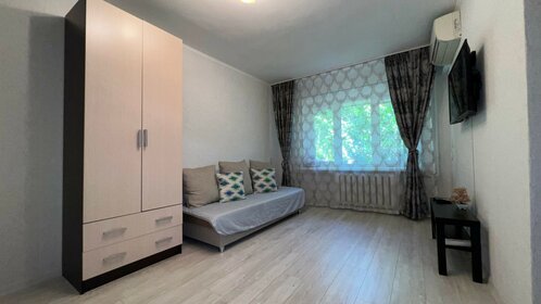45 м², 1-комнатная квартира 1 690 ₽ в сутки - изображение 37