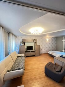 55 м², 1-комнатная квартира 8 500 ₽ в сутки - изображение 97