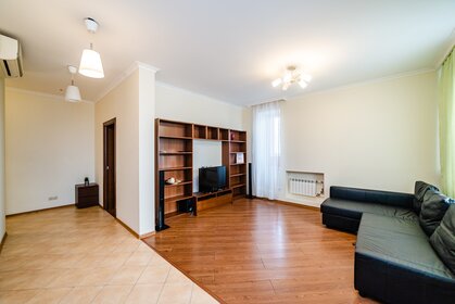 43 м², 2-комнатная квартира 2 300 ₽ в сутки - изображение 72