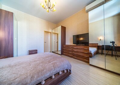 55 м², 2-комнатная квартира 3 500 ₽ в сутки - изображение 91