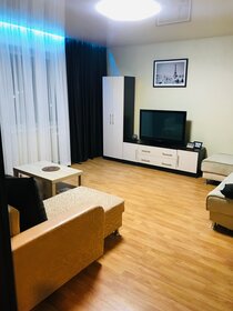 36 м², 1-комнатная квартира 1 700 ₽ в сутки - изображение 53