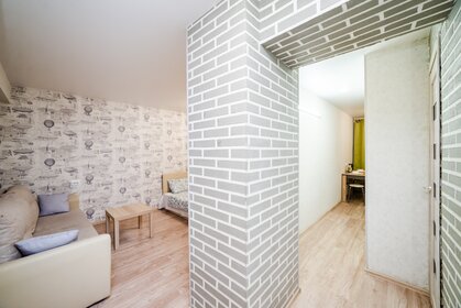 20 м², квартира-студия 3 000 ₽ в сутки - изображение 42