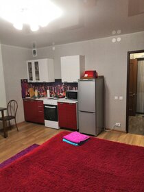 40 м², 1-комнатная квартира 1 800 ₽ в сутки - изображение 39