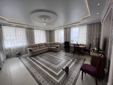 Купить 4-комнатную квартиру с ремонтом в городе-парке «Первый Московский» в Москве и МО - изображение 15
