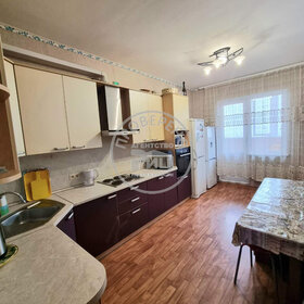 Купить трехкомнатную квартиру в панельном доме у метро Парнас (синяя ветка) в Санкт-Петербурге и ЛО - изображение 2