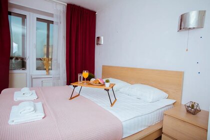 35,5 м², 1-комнатная квартира 2 500 ₽ в сутки - изображение 105