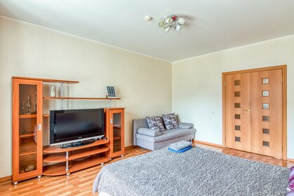 45 м², 1-комнатная квартира 3 500 ₽ в сутки - изображение 48