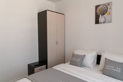 32 м², 1-комнатная квартира 2 200 ₽ в сутки - изображение 44