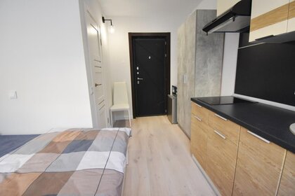 17 м², квартира-студия 3 000 ₽ в сутки - изображение 9