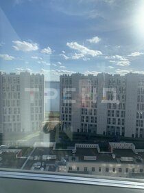 Снять квартиру с большой кухней и с парковкой в Городском округе Волжский - изображение 14