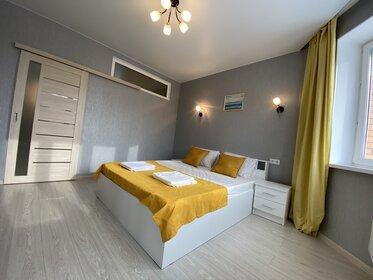 70 м², 2-комнатная квартира 4 000 ₽ в сутки - изображение 85