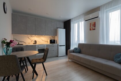 58 м², 2-комнатная квартира 3 000 ₽ в сутки - изображение 38