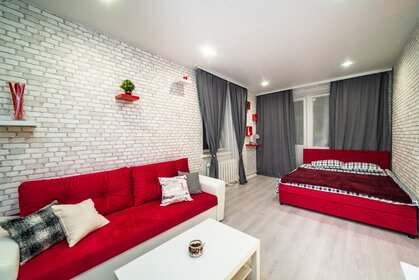 35 м², 1-комнатная квартира 2 500 ₽ в сутки - изображение 67