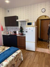 25 м², квартира-студия 1 700 ₽ в сутки - изображение 68