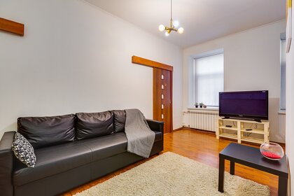 55 м², 3-комнатная квартира 3 490 ₽ в сутки - изображение 76