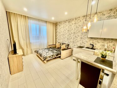 30 м², квартира-студия 2 600 ₽ в сутки - изображение 54