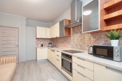 44,5 м², 1-комнатная квартира 2 900 ₽ в сутки - изображение 71