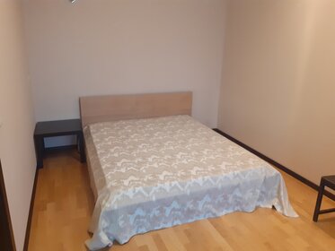 57 м², 2-комнатная квартира 2 250 ₽ в сутки - изображение 83