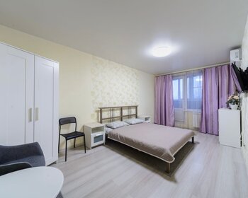 33 м², 1-комнатная квартира 2 600 ₽ в сутки - изображение 37