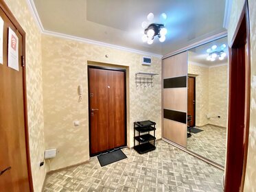 40 м², 1-комнатная квартира 2 300 ₽ в сутки - изображение 64