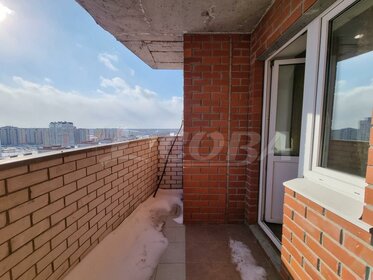 Купить квартиру с европланировкой (с кухней-гостиной) на улице Михалицына в Орле - изображение 6