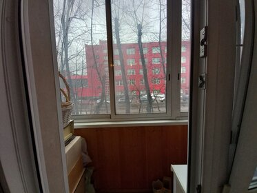 Купить трехкомнатную квартиру в новостройке и с парковкой в Москве и МО - изображение 4