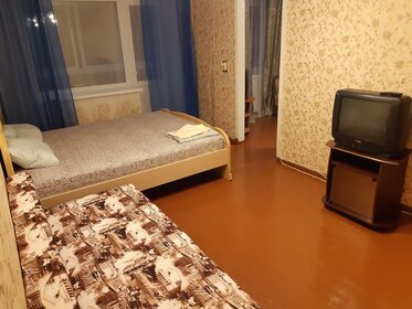 37 м², 2-комнатная квартира 2 300 ₽ в сутки - изображение 56