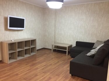 64 м², 2-комнатная квартира 2 700 ₽ в сутки - изображение 36