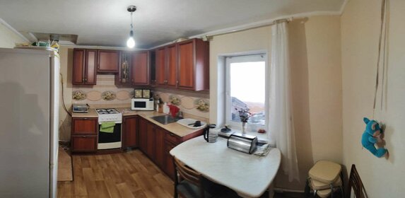 Купить квартиру с балконом и без отделки или требует ремонта в Республике Крым - изображение 5
