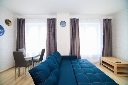 45 м², 2-комнатная квартира 2 990 ₽ в сутки - изображение 73