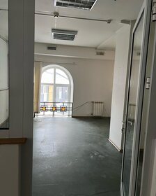 150 м², офис 75 000 ₽ в месяц - изображение 55