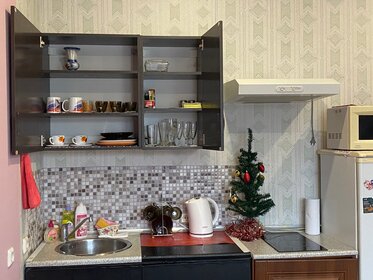 25 м², квартира-студия 1 700 ₽ в сутки - изображение 72