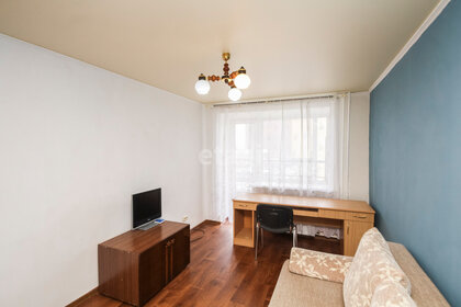 Купить квартиру-студию в высотках в районе Орджоникидзевский в Екатеринбурге - изображение 1