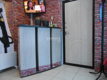 Купить дом с дизайнерским ремонтом и с мебелью в Приозерском районе - изображение 49