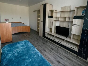 35 м², 1-комнатная квартира 1 790 ₽ в сутки - изображение 64