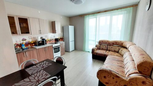 45 м², 1-комнатная квартира 2 800 ₽ в сутки - изображение 96