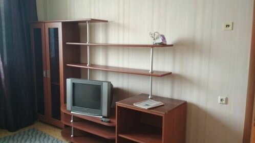 40 м², 1-комнатная квартира 2 200 ₽ в сутки - изображение 58