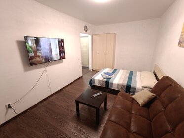 33 м², 1-комнатная квартира 3 390 ₽ в сутки - изображение 60