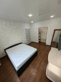 Купить трехкомнатную квартиру с отделкой в Петергофе - изображение 25