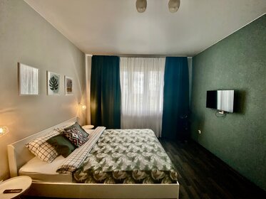 43 м², 1-комнатная квартира 2 300 ₽ в сутки - изображение 80