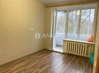 Купить квартиру площадью 50 кв.м. на улице 35-й Гвардейской Дивизии в Волгограде - изображение 46