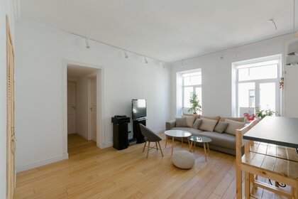 72 м², 3-комнатная квартира 4 000 ₽ в сутки - изображение 100