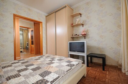 55 м², 3-комнатная квартира 2 500 ₽ в сутки - изображение 76