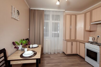 34 м², 1-комнатная квартира 1 900 ₽ в сутки - изображение 133