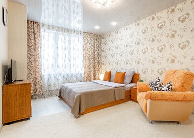 39 м², 1-комнатная квартира 2 190 ₽ в сутки - изображение 18