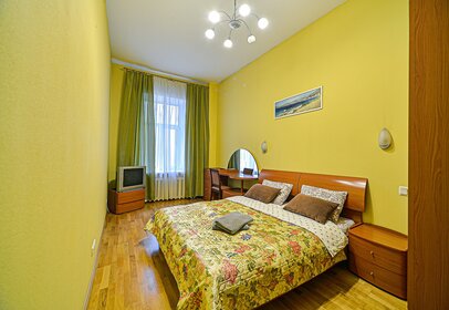 73,3 м², 2-комнатная квартира 8 500 ₽ в сутки - изображение 98