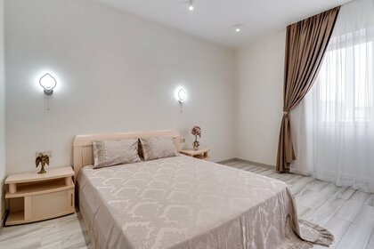 55 м², 2-комнатная квартира 3 290 ₽ в сутки - изображение 24