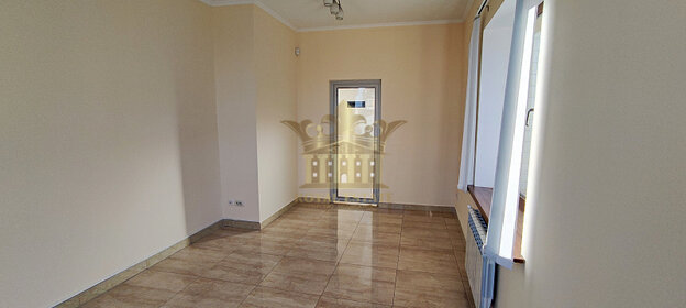 Купить однокомнатную квартиру в кирпично-монолитном доме в Шушарах - изображение 46