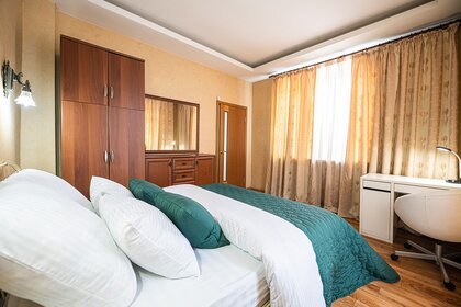 60 м², 2-комнатная квартира 2 790 ₽ в сутки - изображение 25